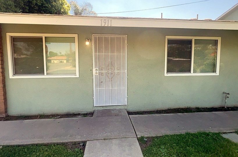 1911 W Princeton Ave, Visalia photo 1