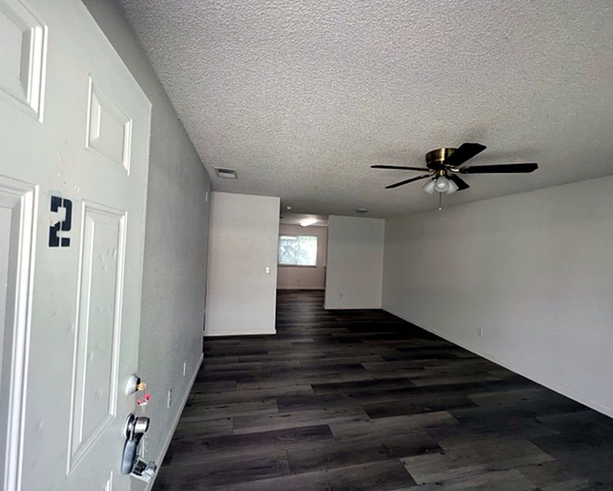 221 NW 3rd Ave #2, Visalia photo 3