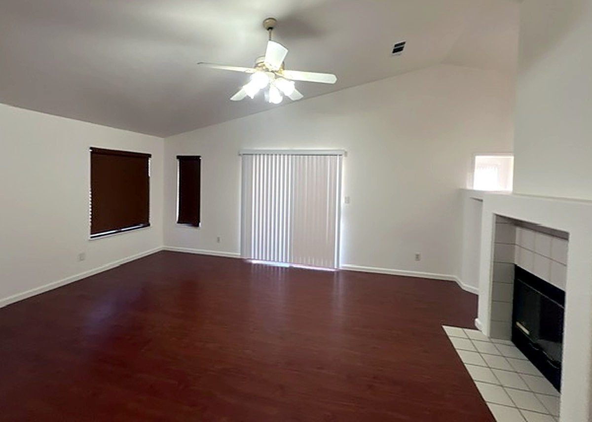 822 Alameda St, Tulare photo 4