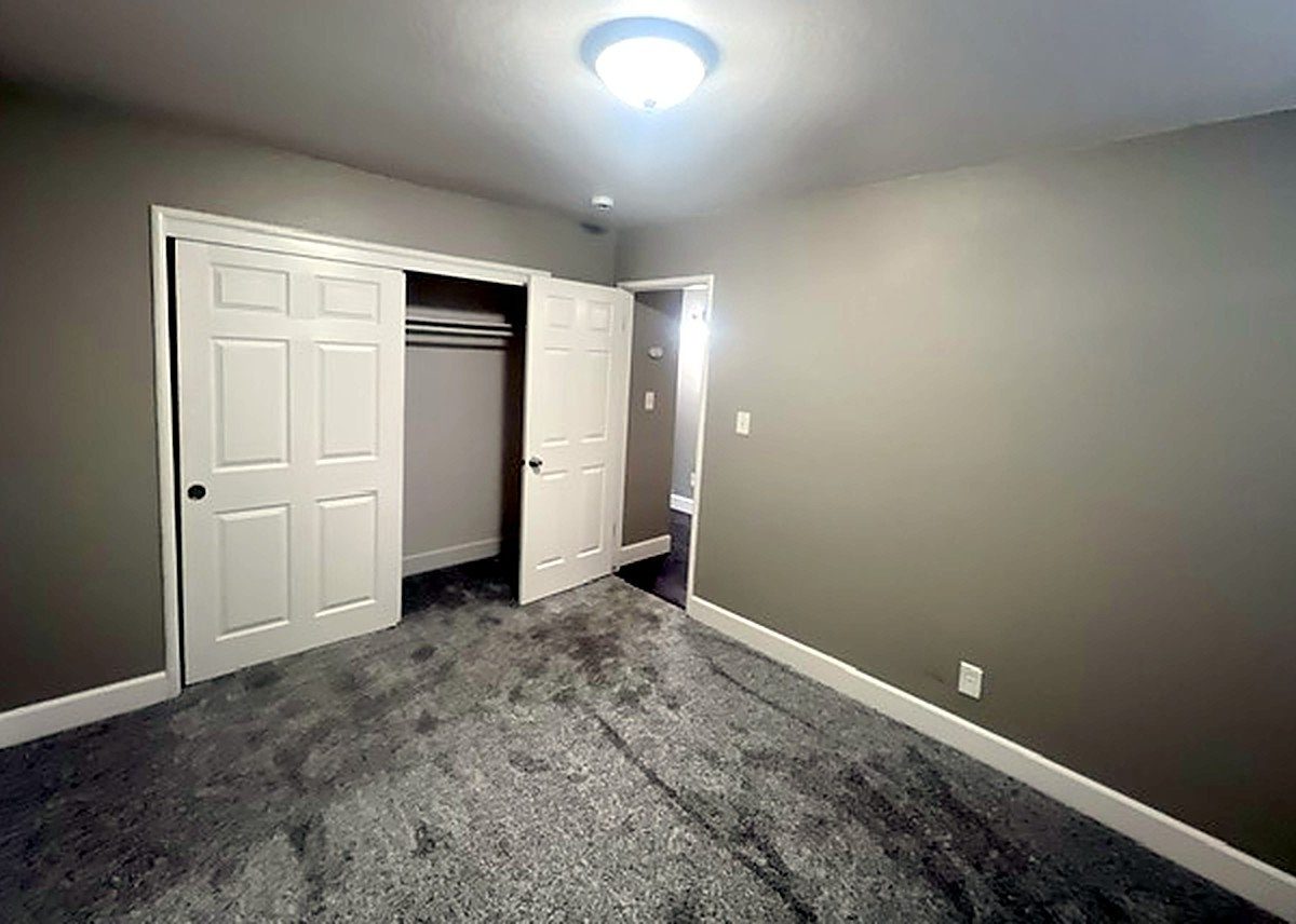 624 S Dayton St, Tulare photo 8