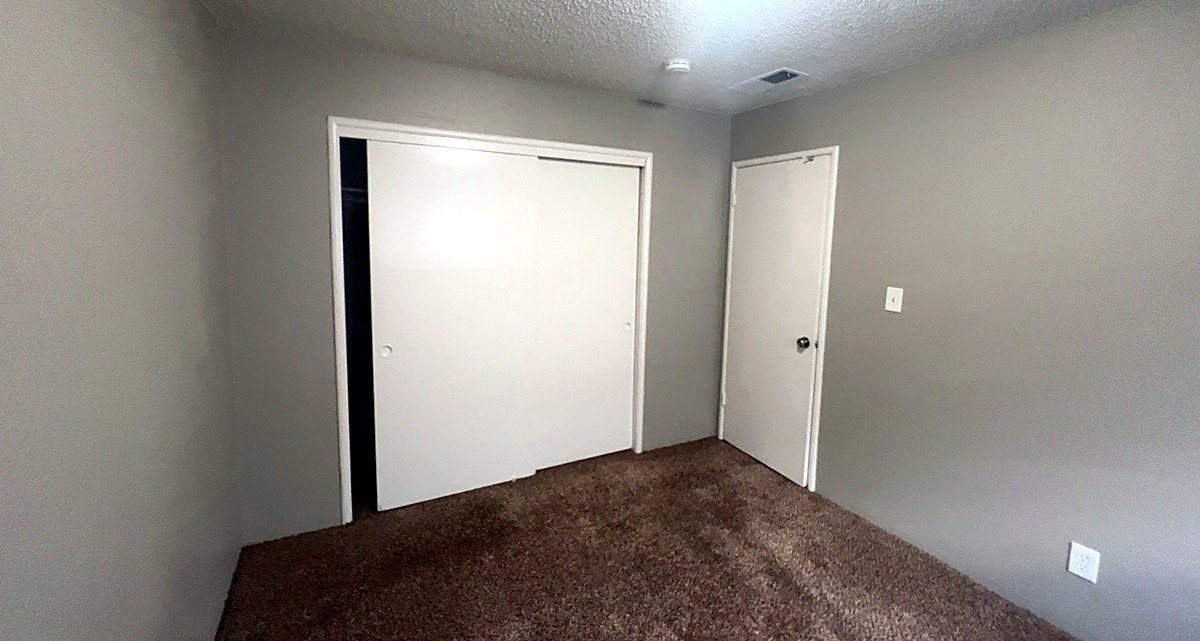 612 S Dayton St, Tulare photo 8