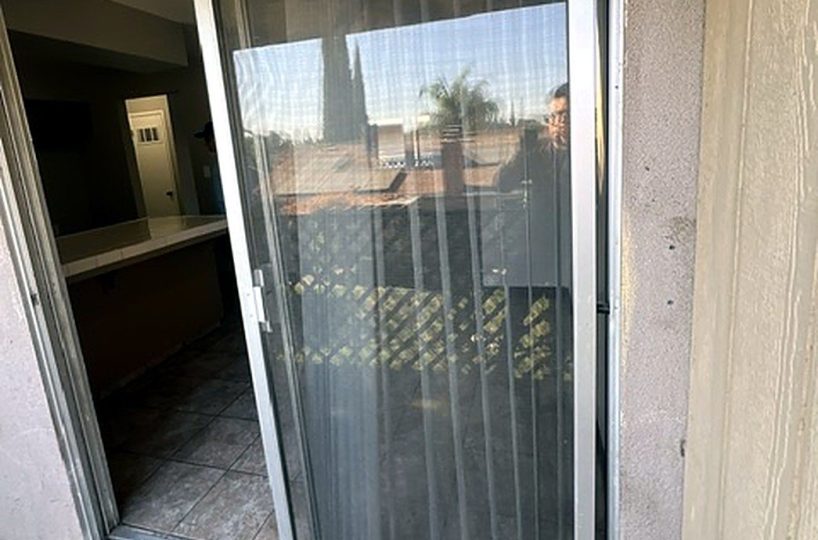 616 S Dayton St, Tulare photo 8