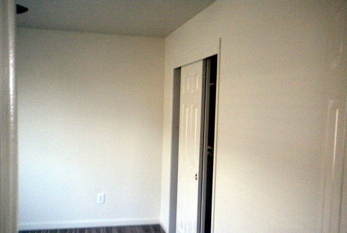 1215 N F St, Tulare photo 8
