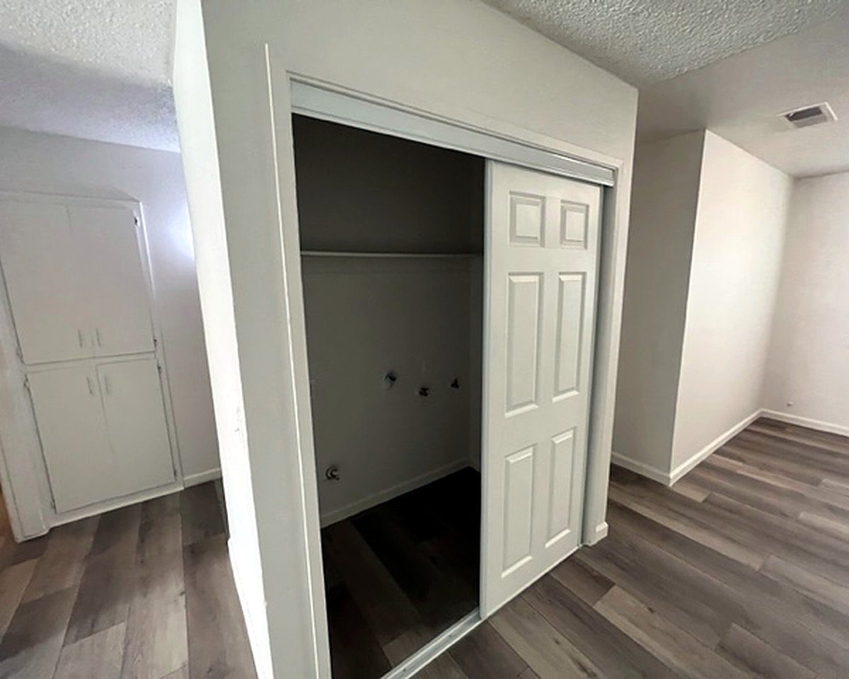 221 NW 3rd Ave #2, Visalia photo 9