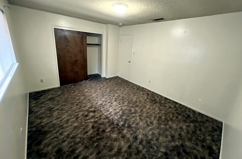 311 S Pratt St #A, Tulare photo 9