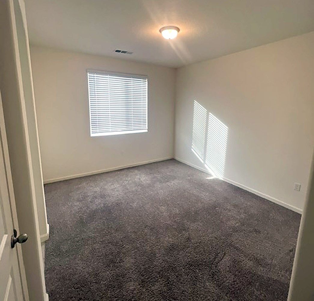 2113 Bristol Ave, Tulare photo 12