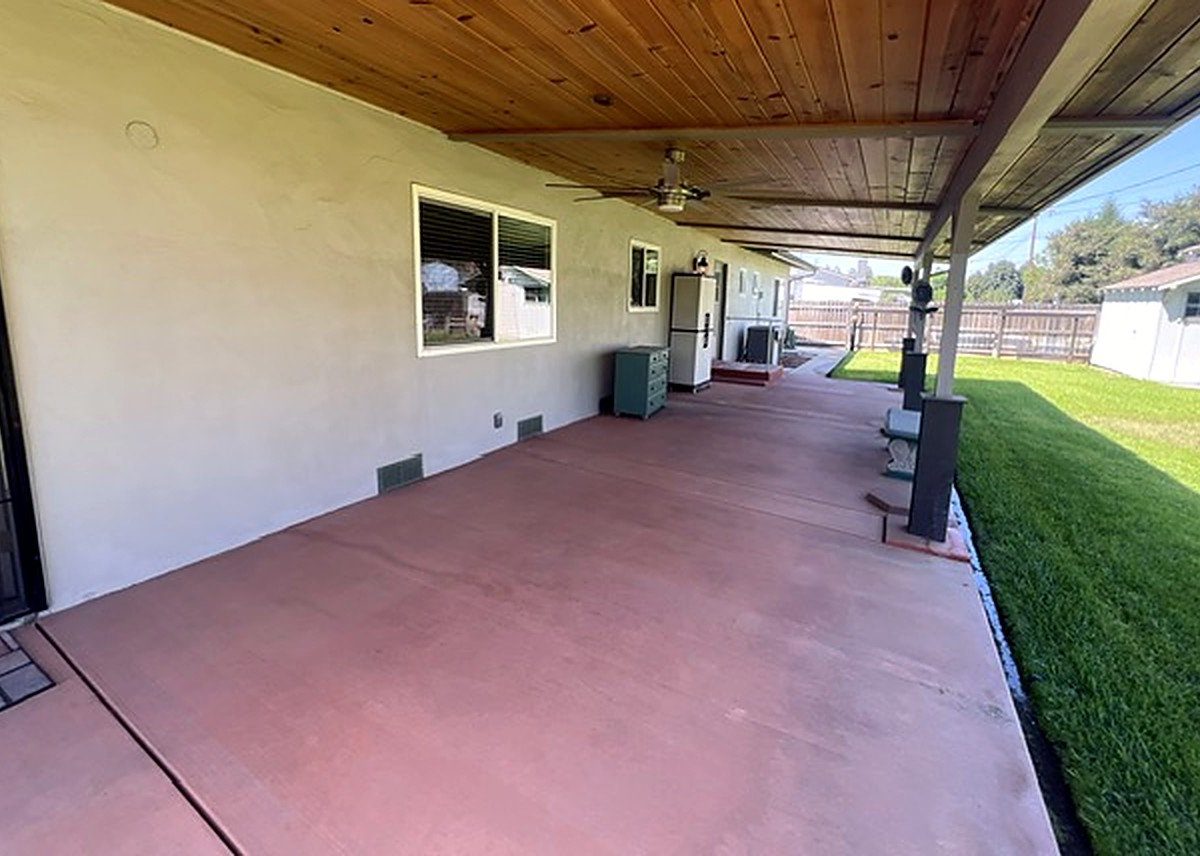 1716 E Academy Ave, Tulare photo 17